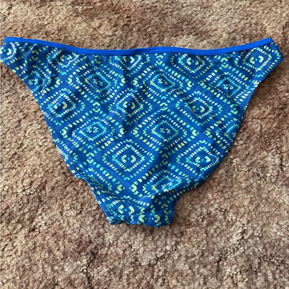 Blue Geometric Bikini Set - Picture 5 of 11